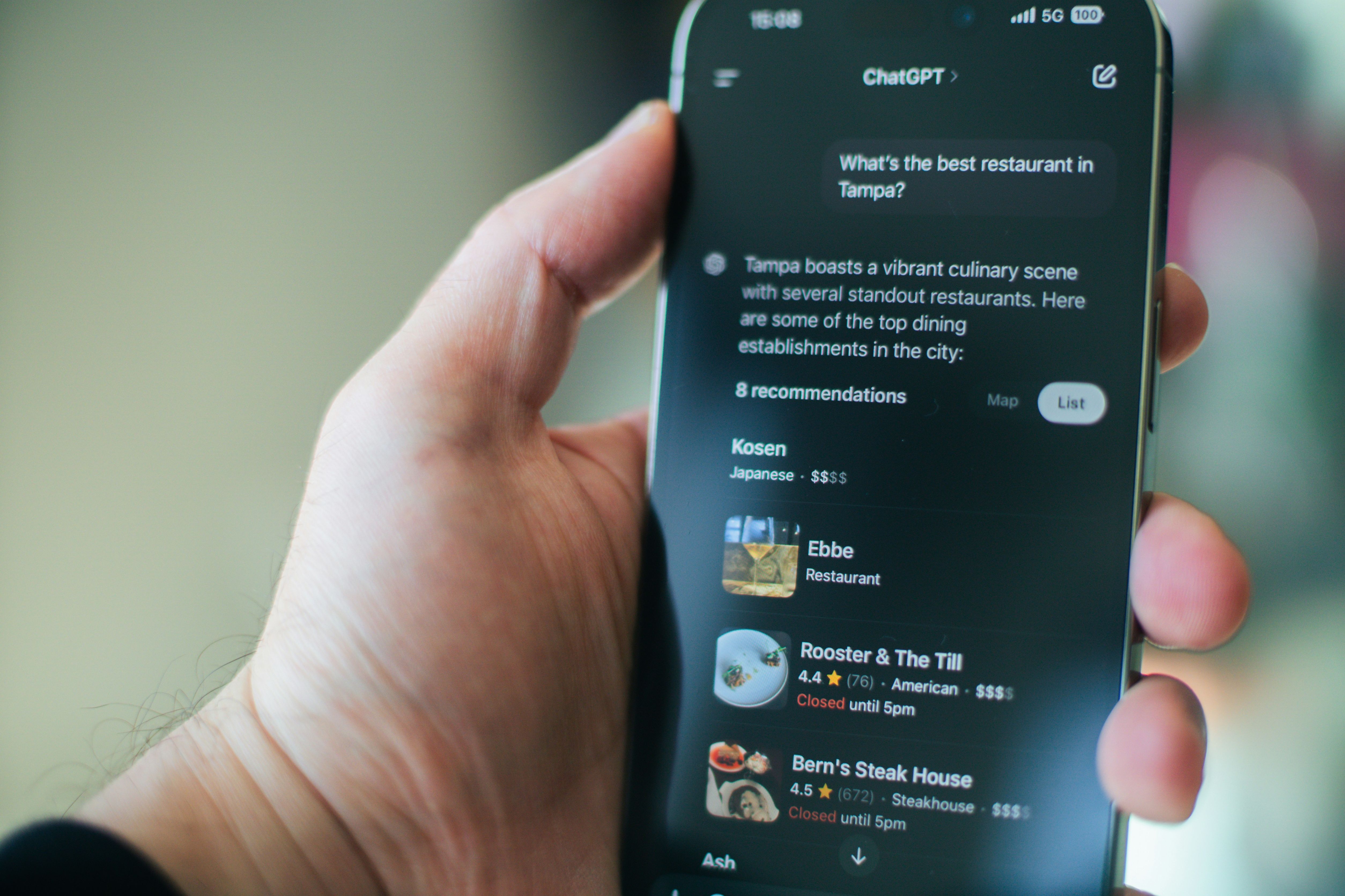 Business types benefiting from AI SEO including SaaS, services and eCommerce